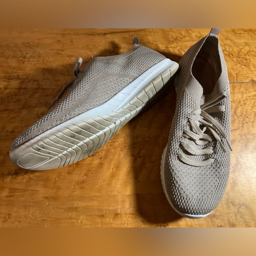 Sketchers sneakers, tan, size 9, some wear, but still in great condition  - Picture 2 of 4